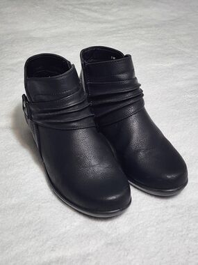 Women's Black Ankle Booties with Pleated Strap Detail Easy Street Comfort Wave